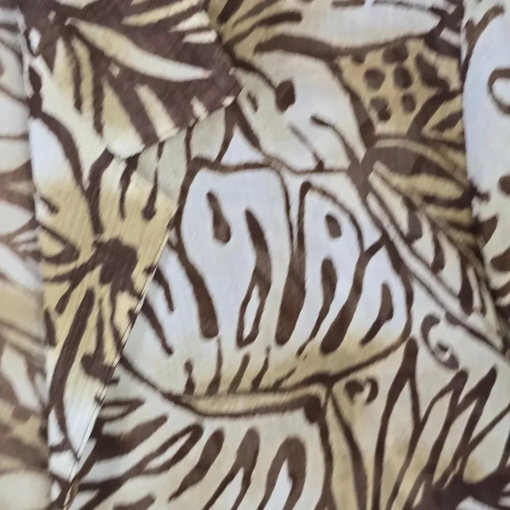 Alfred Dunner Cream and Brown Leaf Print Blouse Size 18